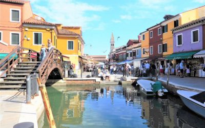Canal Boat Ride to Burano, Italy: Colorful Houses, Lace and History