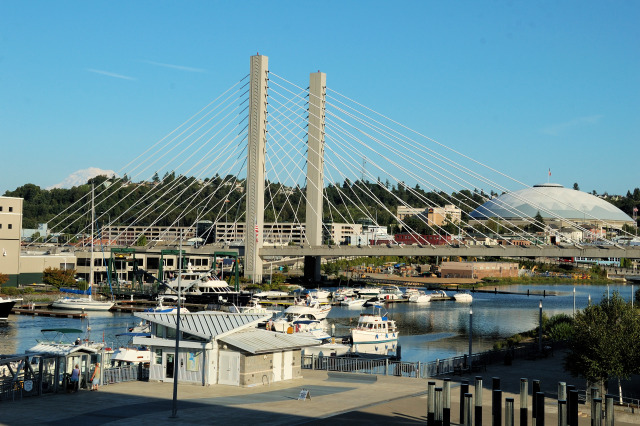 Tacoma’s Thea Foss Waterway – Art, History and Good Eats