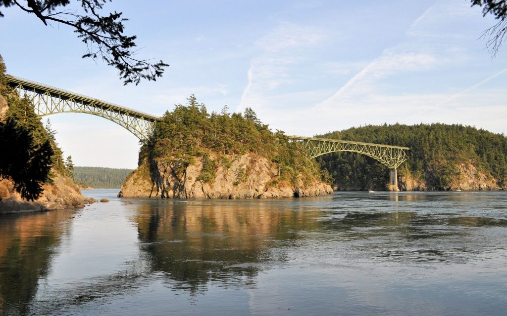Deception Pass: Bowman Bay Hikes with Views