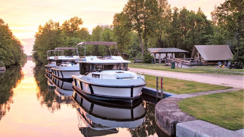 Evening moorage along the Rideau Canal with Parks Canada picnic gazebo area