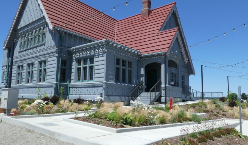 Photo of Weyerhaeuser Building