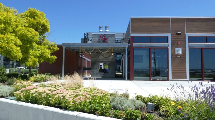 New building to house South Fork Bakery and Fisherman Jack's