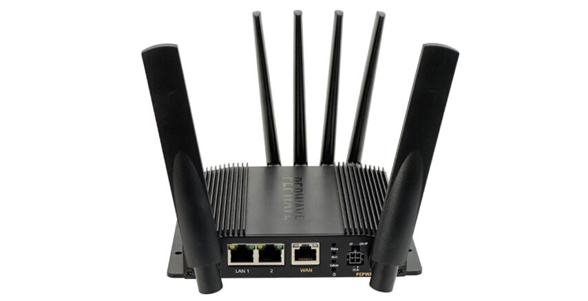 Image of Peplink 5g desktop unit