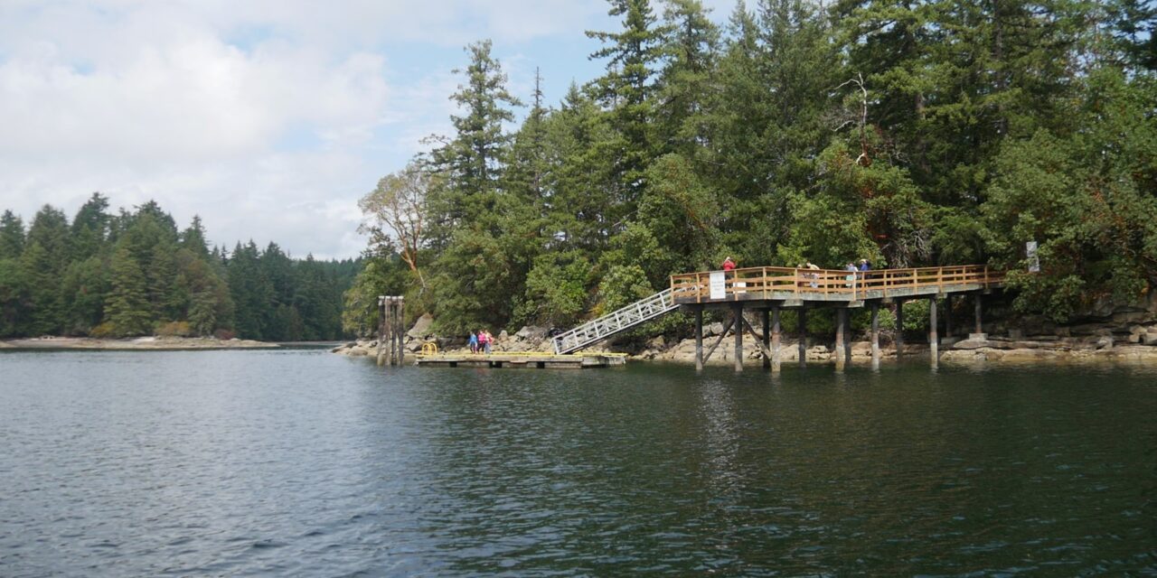 New Stern Ties on Bute Island, Ladysmith Harbour