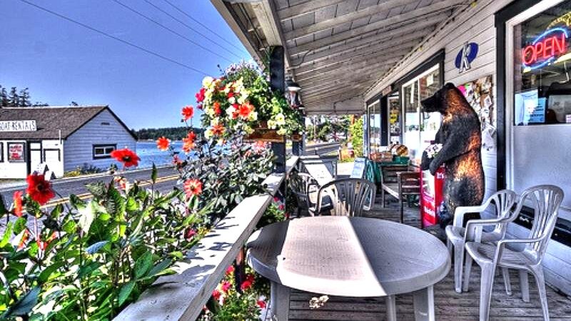 Photo of front porch of the Nordland General Store