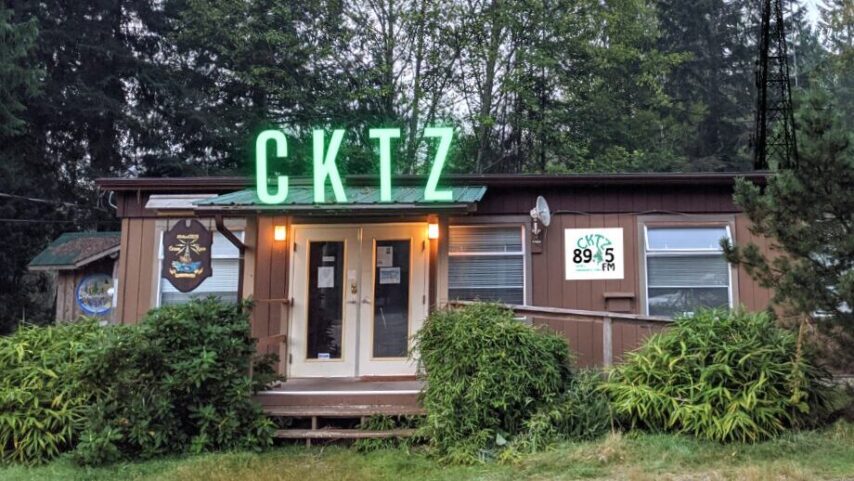 Photo of CKTZ Radio building on Cortes Island