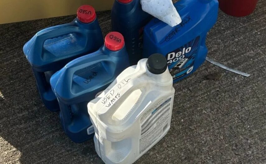 Oil jugs containing the used oil